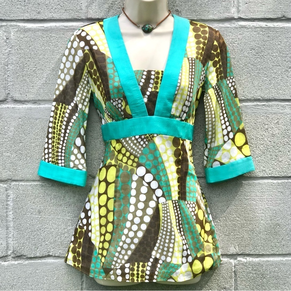 MILLY of NEW YORK Turquoise + Green Mod Print Top 3/4 sleeves Size 2